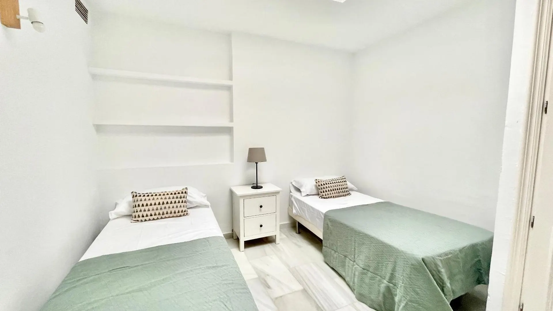 Golden Beach La Palma - Eaw Homes Marbella 0*,  Spain